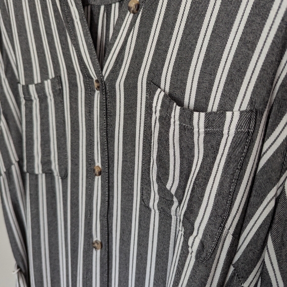 Striped Dress - Picture 3 of 5